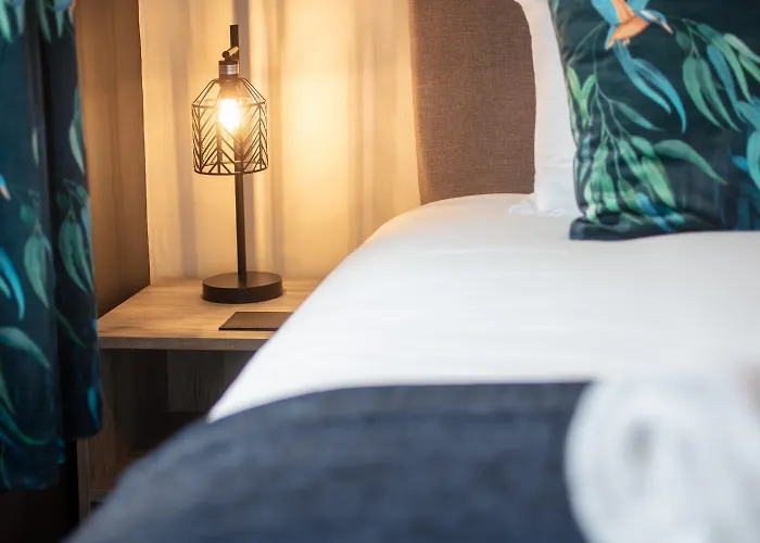 Kinsale House By Cliftonvalley Бристоль