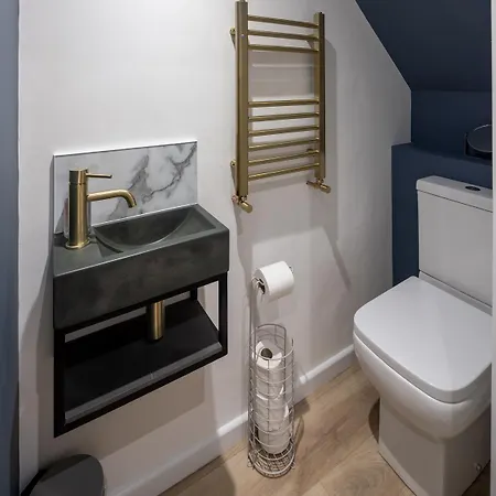 Kinsale House By Cliftonvalley Бристоль