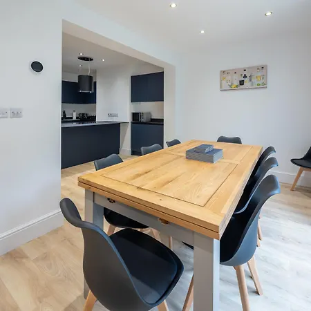 Kinsale House By Cliftonvalley Апартаменти Бристоль