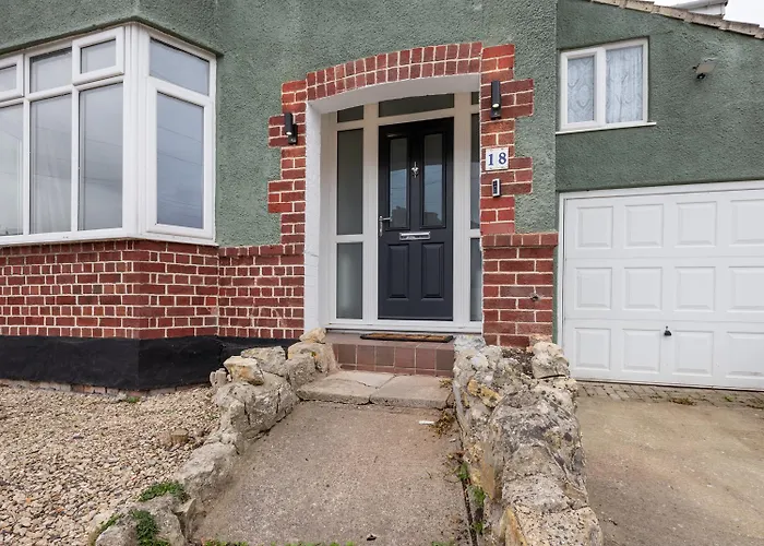 Kinsale House By Cliftonvalley Bristol